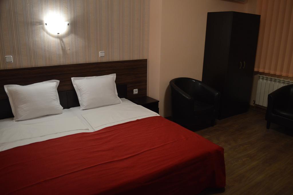 Bon Bon Hotel Σόφια Δωμάτιο φωτογραφία